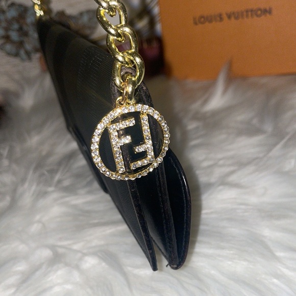 Authentic Fendi Blake wallet - Picture 4 of 12